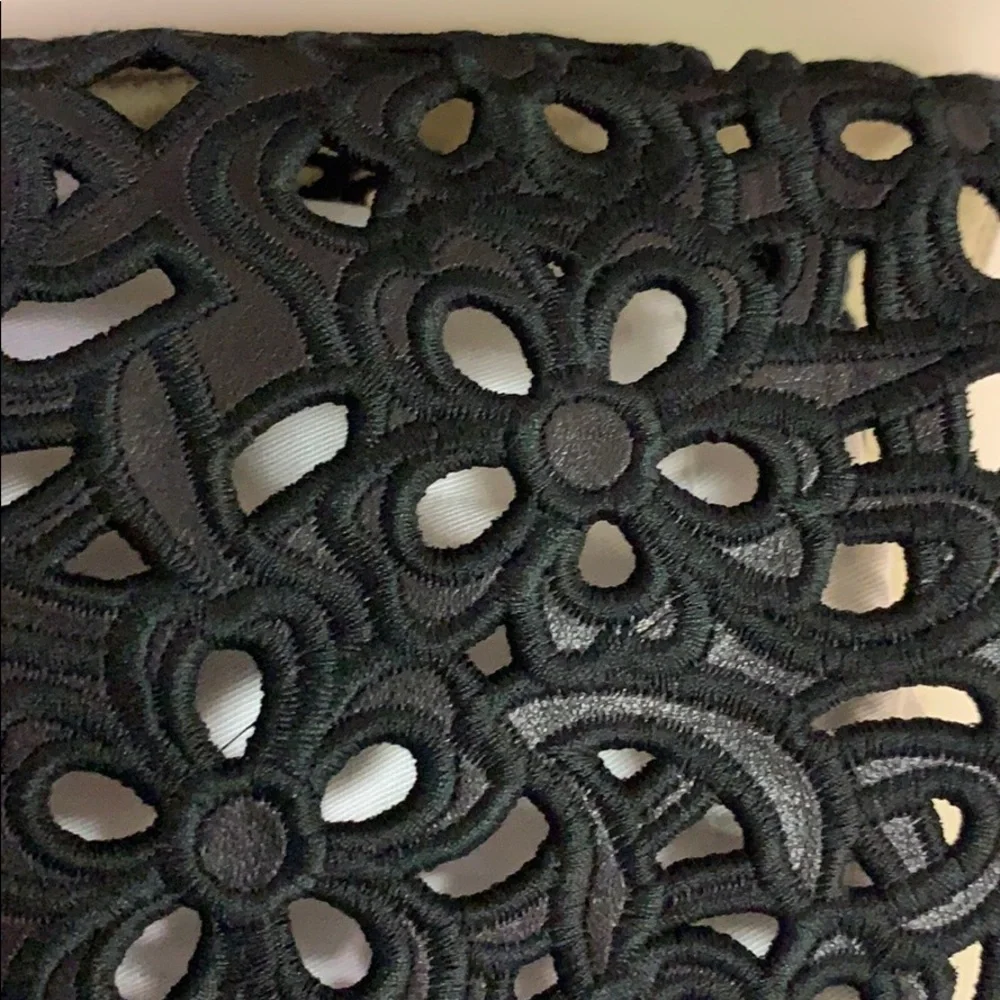 Authentic Chanel. Double sided leather sneaker/boots fabulous camellias all over - Picture 7 of 16